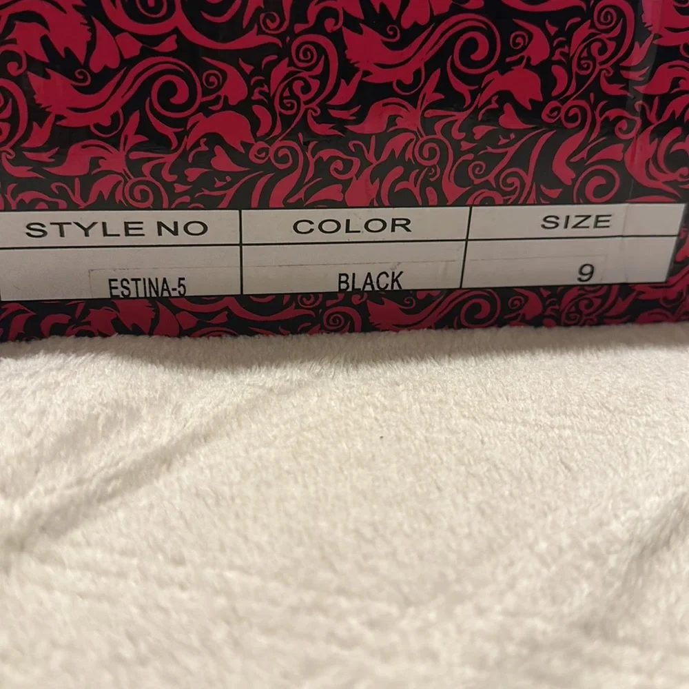 EUC Size 9 Stilettos - Picture 6 of 6